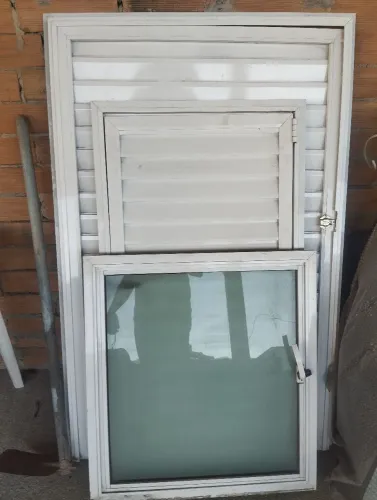 Portas e basculante
