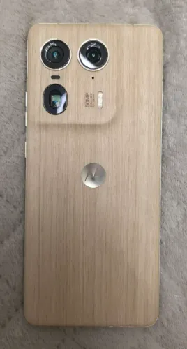 Edge 50 Ultra