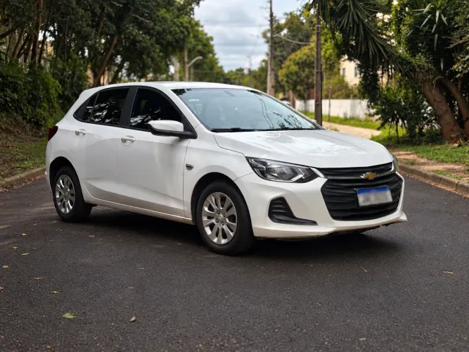 Chevrolet Onix Hatch LT 1.0 12V Flex Mec. 4P 2020