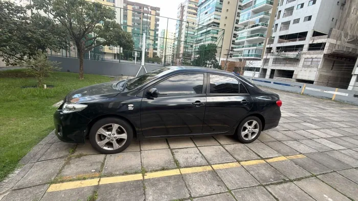 Toyota Corolla GLI 1.8 Flex 16V Aut. 2012