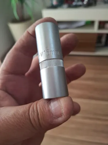Chave de Vela 16mm Sextavada com Imã