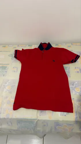Polo vermelha