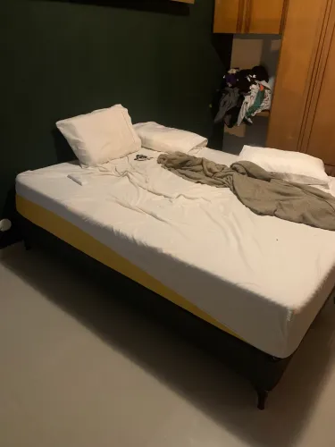 CAMA BOX QUEEN PREMIUM SLEEPCALM COMPLETA - 1 ano de uso - muito nova