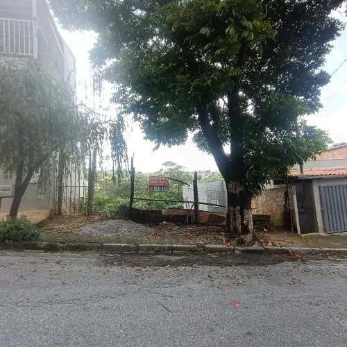 Lote bairro vitória BH aceito troca em carro mais volta
