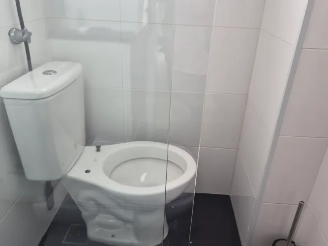 Vaso sanitário com caixa acoplada da DECA