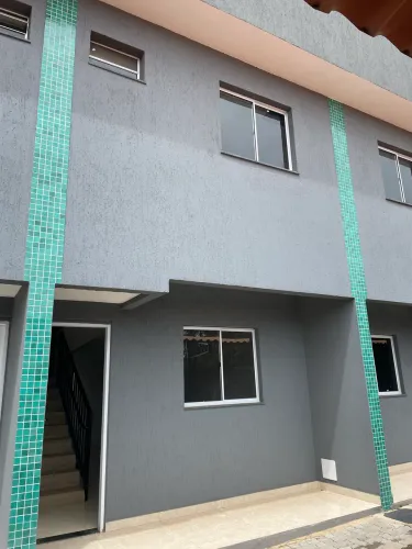 Duplex novo com dois Quartos Suítes 