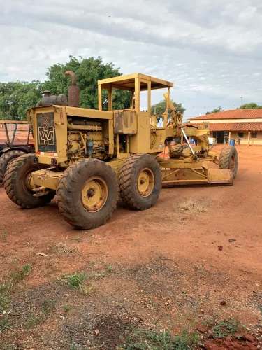 Moto niveladora 