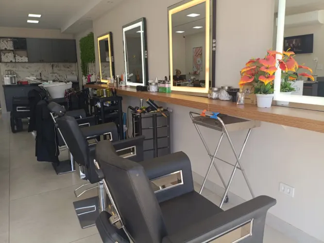 Salão de Beleza e Estética de Alto Padrão em Vicente Pires - Completo e Pronto para operar