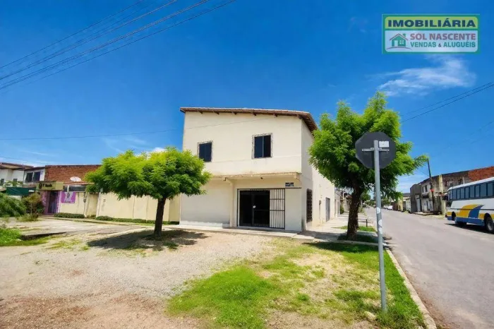 Ponto Comercial + Casa para Locação no Bairro Coaçu Excelente Oportunidade!