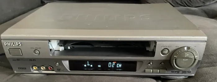Vídeo cassete vcr k7 Phlips Stereo hi-fi 6 cabeças DEFEITO