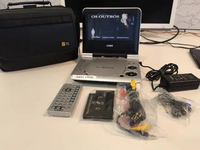 DVD Player Portátil Coby V-Zon Tela 7" Funcionando + Kit Completo Com Bolsa