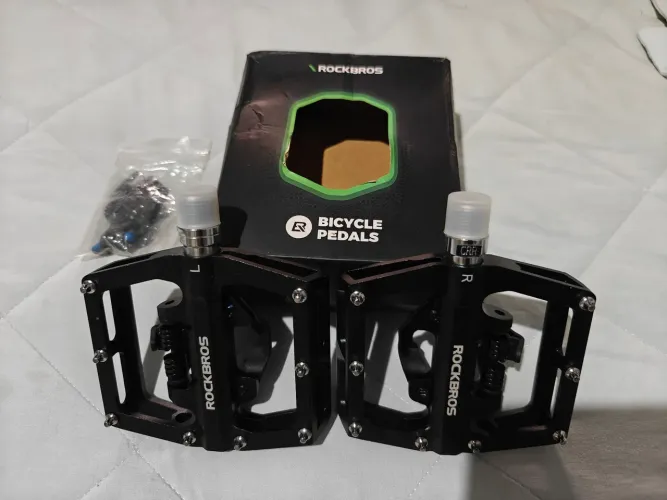 Pedal e câmbio traseiro pra mtb
