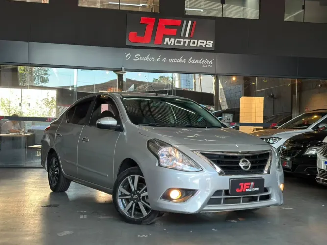 Nissan Versa Unique 1.6 16V Flexstart 4P Aut. 2018