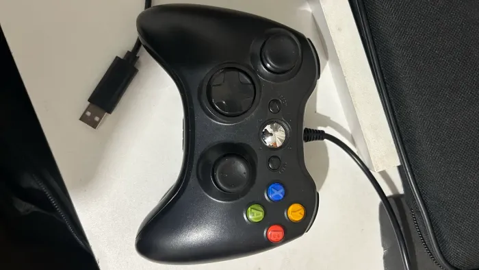 Controle de PC modelo xbox 360 - USB