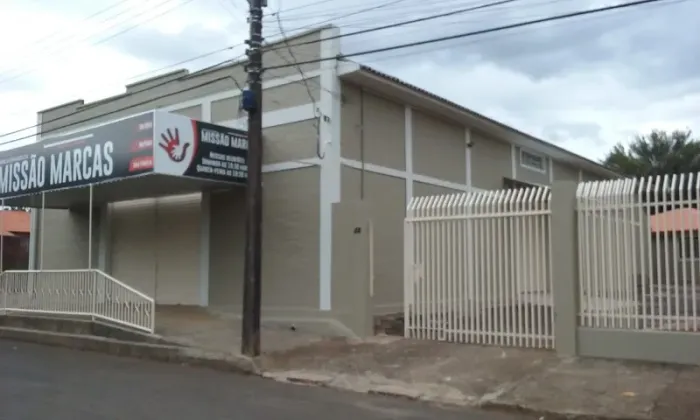 Imóvel comercial + residencial - 797 m2 - Centro - Rolândia