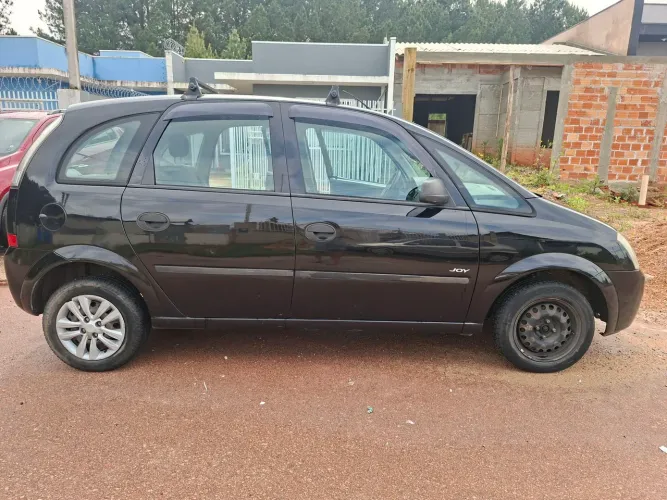 Chevrolet Meriva JOY 1.4 MPFI 8V Econoflex 5P 2011
