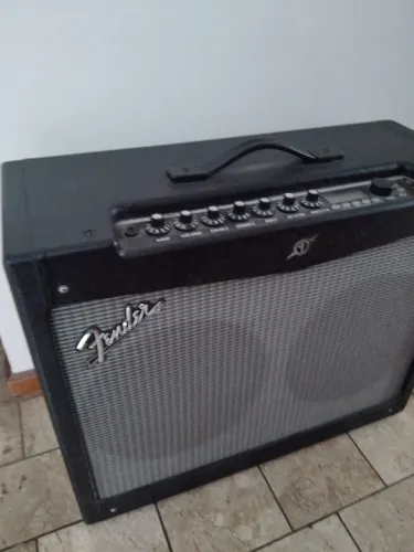Amplificador Fender Mustang IV