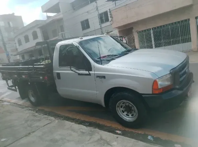 Ford F-350 3.9 8V Turbo Diesel Mec. 2004