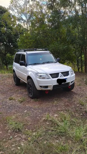 Mitsubishi Pajero TR4 2.0/ 2.0 Flex 16V 4X4 Aut. 2012