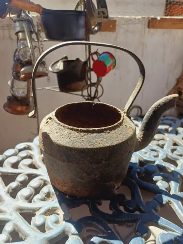 Chaleira de ferro fundido para restauro 1,5L 