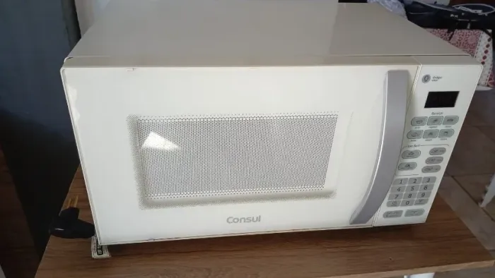Forno de micro-ondas Consul 20 litros 110v