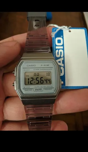 Relógio Casio f91w cinza/transparente 