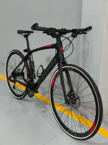 Bike / Bicicleta Specialized Sirrus Expert Carbon Freio a Disco