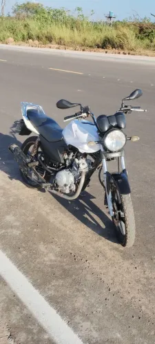 Vendo esta moto