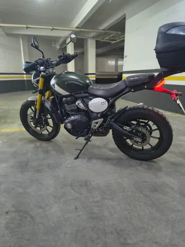 Scrambler 400X Novinha