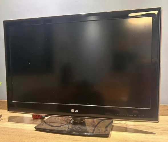 TV LG 32 LV2500