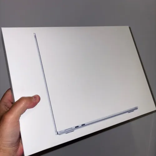 MacBook Air M4 16/512Gb Lacrado cor Sky-Blue !