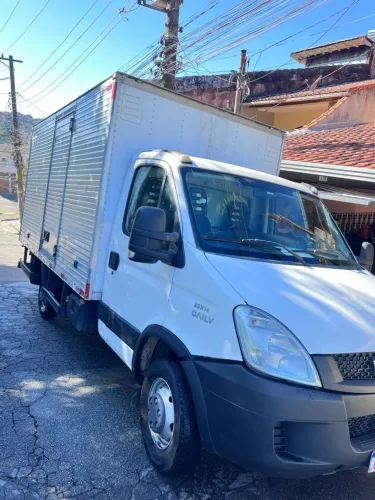 Iveco Daily 35s14 3.0 16V Turbo Diesel Mec. 2012
