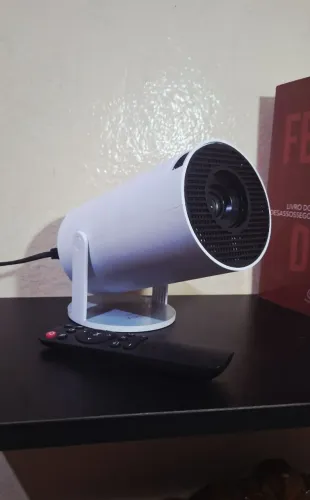 Projetor 4k HY300