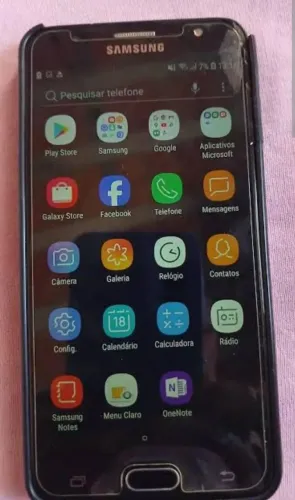 Celular samsung j7