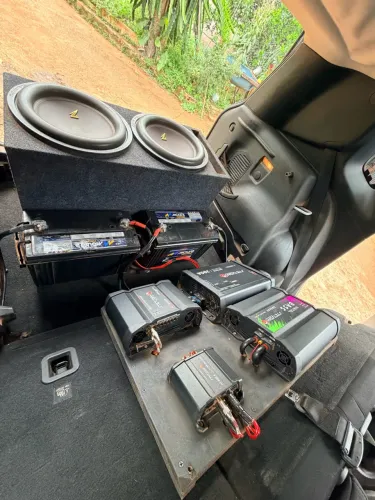 Vendo som automotivo 