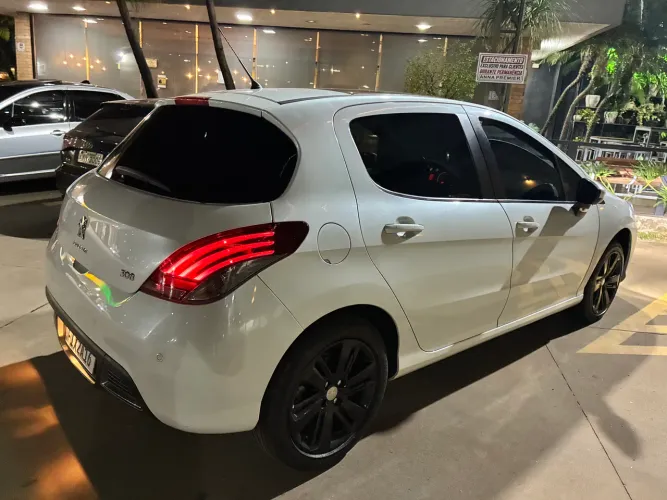 Peugeot 308 Allure 2.0 Flex 16V 5P Aut. 2016
