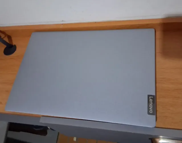 NOTEBOOK LENOVO LAW111