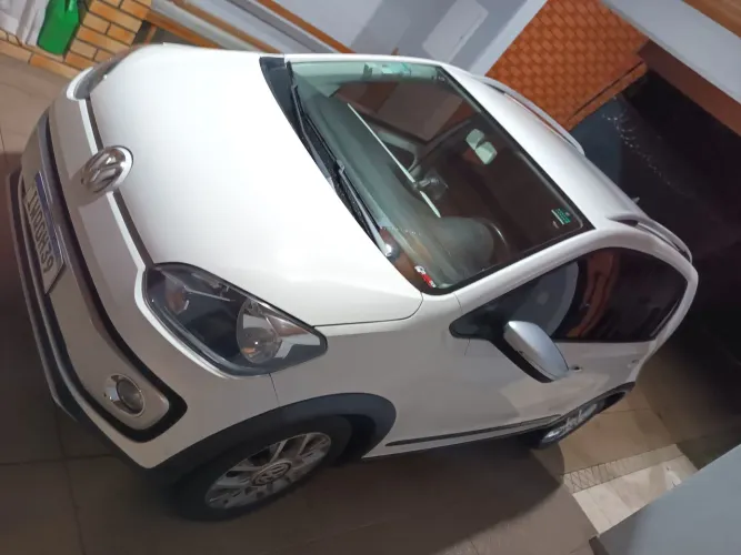 Volkswagen Up! Cross I Motion 1.0 T.flex 12V 5P 2016