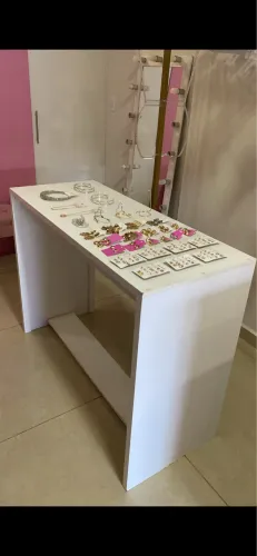 Mesa expositora