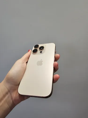 iPhone 16 pro 128 GB