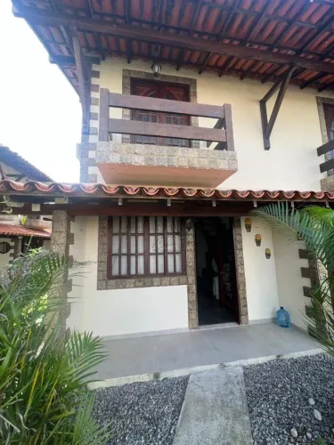 Casa com 2 dormitórios para alugar, 80 m² por R$ 2.220,90/mês - Peró - Cabo Frio/RJ