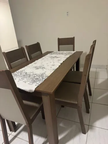 Mesa 6 cadeiras nova
