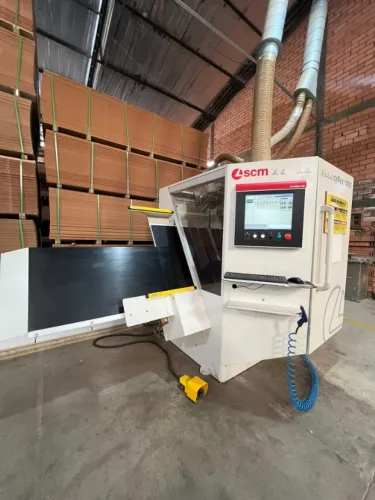 Centro de Furação - SCM Cyflex F900 - 2012