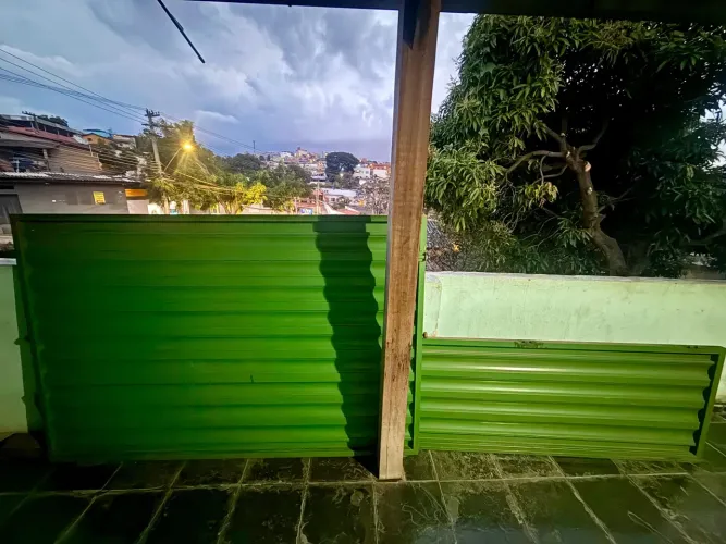 Portão grande mais Portão pequeno 