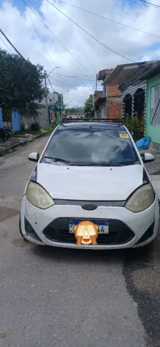 Ford Fiesta Sedan SE 1.6 8V Flex 4P 2014