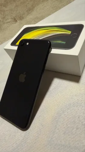 IPhone SE 64Gb