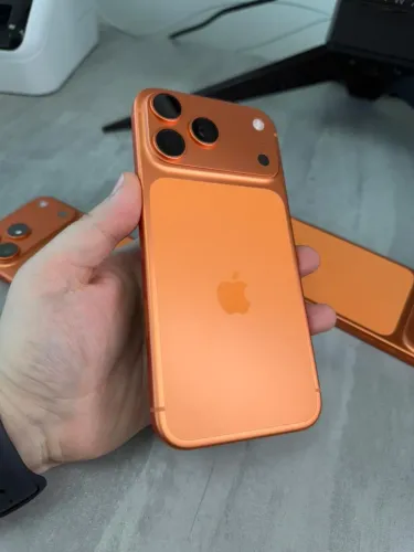 REPOSIÇÃO DENOVO DE 17 PRO MAX ORANGE SEMI