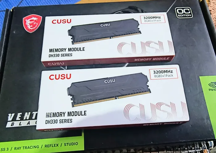 16 gigas de Memória Ram DDR4 3200Mhz Novas aberto apenas para testes