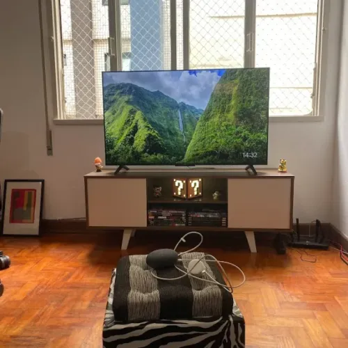 Rack Madetec Lisboa 136cm Suporta TV de 55 Polegadas - Off White/Savana