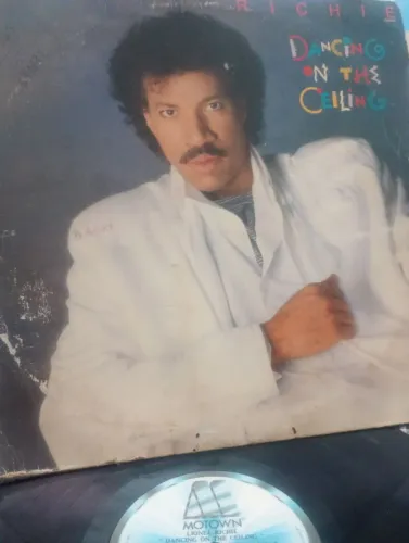 LP. LIONEL RICHIE "DANCING IN THE CEILING" 1986